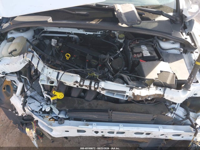 1FADP3K22EL205070 Ford FOCUS SE