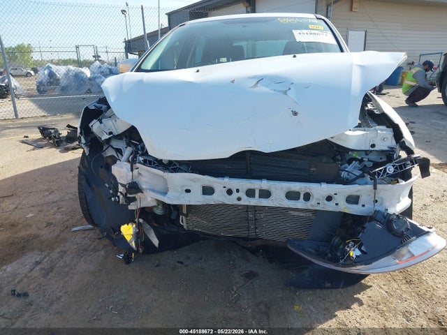 1FADP3K22EL205070 Ford FOCUS SE