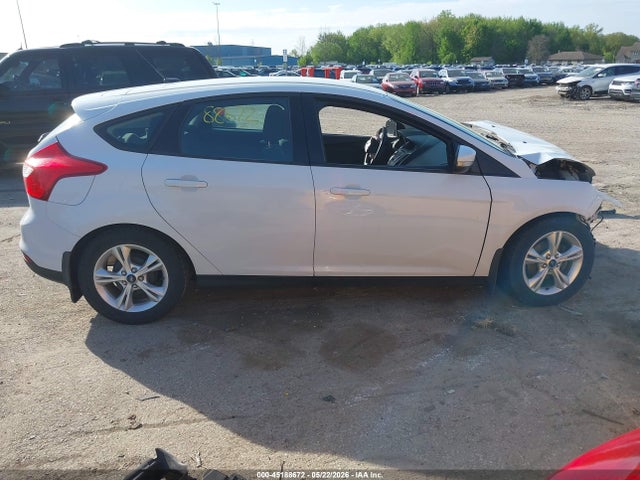 1FADP3K22EL205070 Ford FOCUS SE