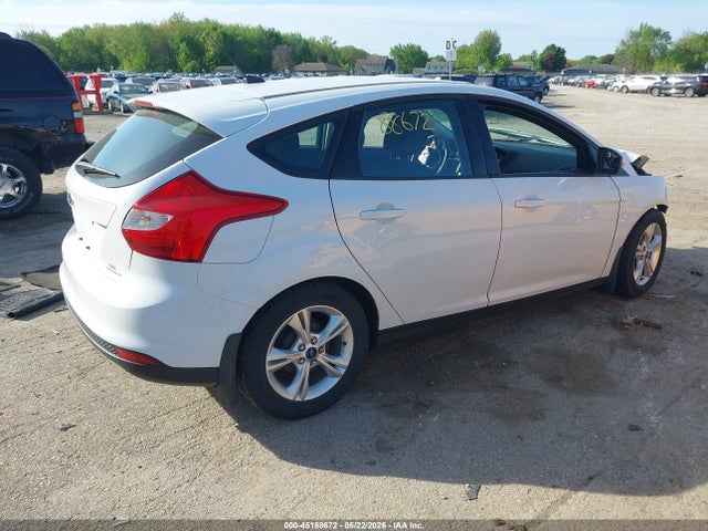 1FADP3K22EL205070 Ford FOCUS SE