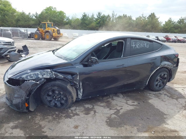 2026 Tesla Model Y All-wheel Drive/long Range Launch Series/premium მანქანა იყიდება აუქციონზე, vin: 7SAYGDEE3TA640865, აუქციონის ნომერი: 45188696