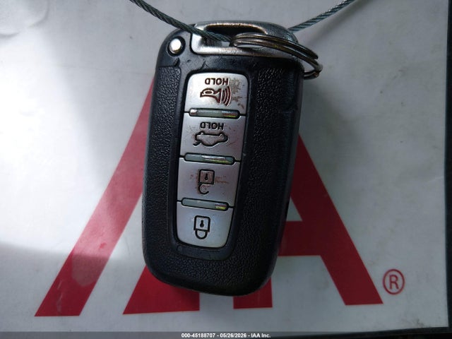 Продажа на аукционе авто 2012 Hyundai Genesis 3.8, vin: KMHGC4DD0CU180972, номер лота: 45188707