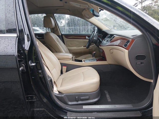 Продажа на аукционе авто 2012 Hyundai Genesis 3.8, vin: KMHGC4DD0CU180972, номер лота: 45188707