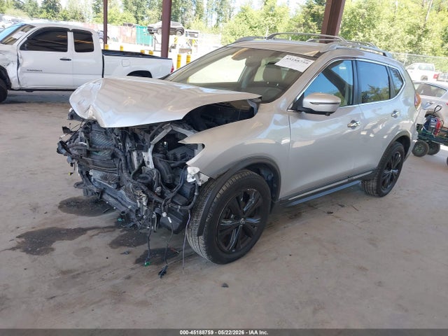 5N1AT2MV9JC802233 Nissan Rogue Sl