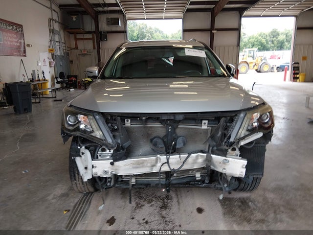 Продажа на аукционе авто 2017 Nissan Pathfinder Sl, vin: 5N1DR2MN2HC604731, номер лота: 45188768