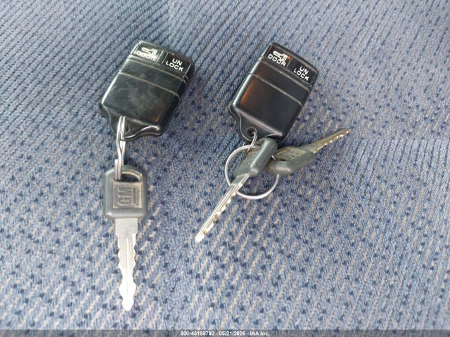 Продажа на аукционе авто 1996 Chevrolet Gmt-400 K1500, vin: 2GCEK19R4T1128452, номер лота: 45188792