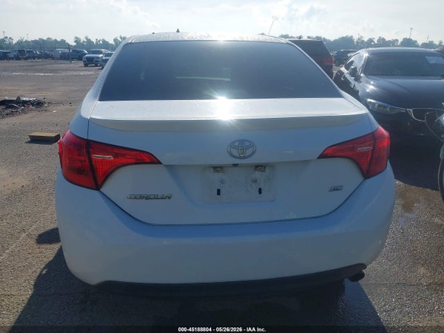 Продажа на аукционе авто 2018 Toyota Corolla Se, vin: 5YFBURHE1JP796881, номер лота: 45188804