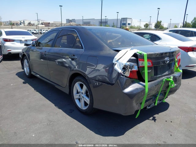 4T1BF1FK5EU856198 Toyota CAMRY SE