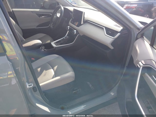 45188812 :رقم المزاد ، 2T3C1RFVXPW256721 vin ، 2023 Toyota Rav4 Xle Premium مزاد بيع