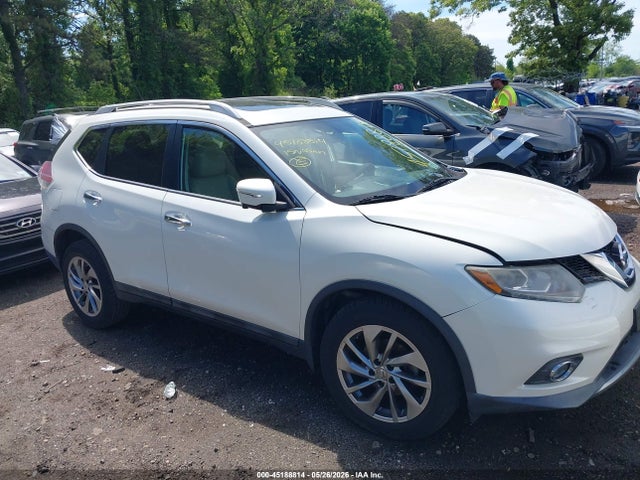 45188814 :رقم المزاد ، 5N1AT2MV8FC886259 vin ، 2015 Nissan Rogue Sl مزاد بيع