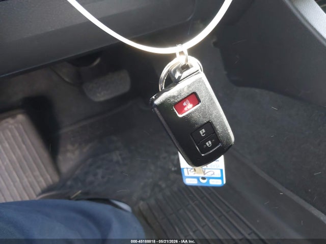 3TMAZ5CN5HM035947 Toyota Tacoma Trd Off Road