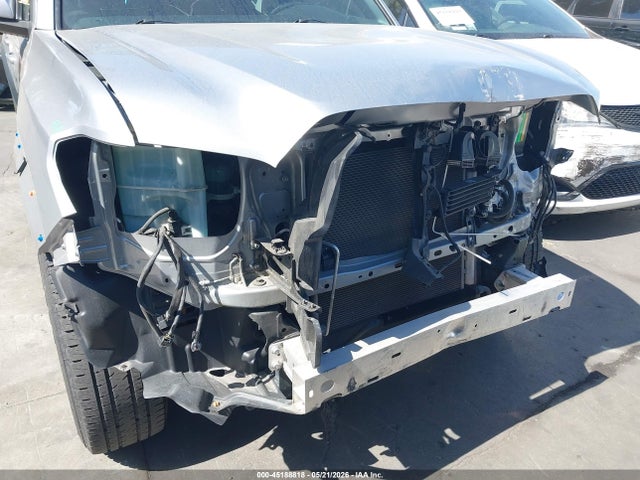 3TMAZ5CN5HM035947 Toyota Tacoma Trd Off Road