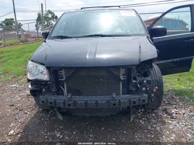 Продажа на аукционе авто 2016 Chrysler Town & Country Touring, vin: 2C4RC1BG9GR237990, номер лота: 45188822