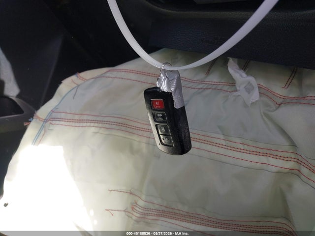 5YFBURHE7FP301901 Toyota Corolla S Premium