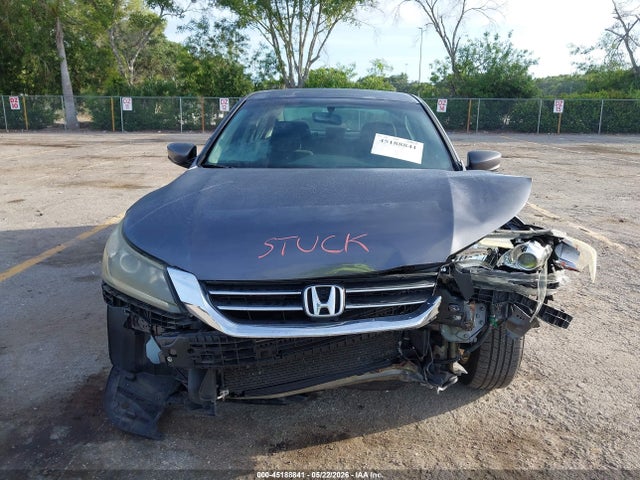 45188841 :رقم المزاد ، 1HGCR2F39FA200704 vin ، 2015 Honda Accord Lx مزاد بيع