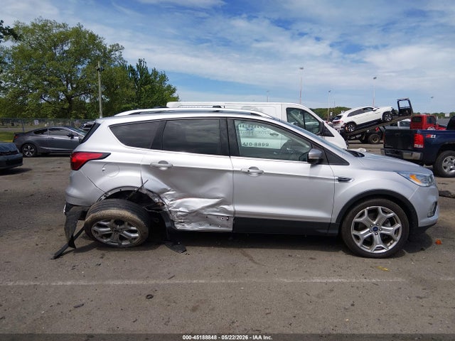 Продажа на аукционе авто 2019 Ford Escape Titanium, vin: 1FMCU9J90KUC57086, номер лота: 45188848