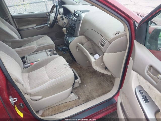 2010 Toyota Sienna Le მანქანა იყიდება აუქციონზე, vin: 5TDKK4CC3AS290717, აუქციონის ნომერი: 45188870