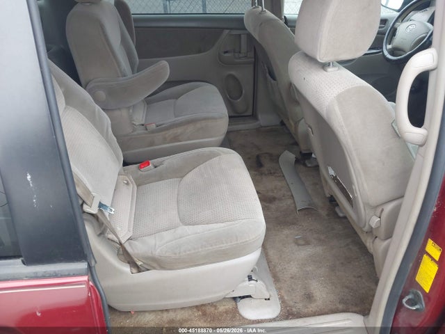 2010 Toyota Sienna Le მანქანა იყიდება აუქციონზე, vin: 5TDKK4CC3AS290717, აუქციონის ნომერი: 45188870
