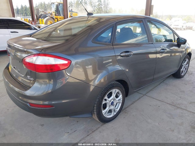 3FADP4BJ9FM205404 Ford FIESTA SE
