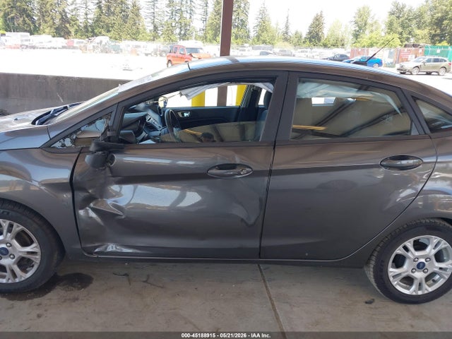 3FADP4BJ9FM205404 Ford FIESTA SE