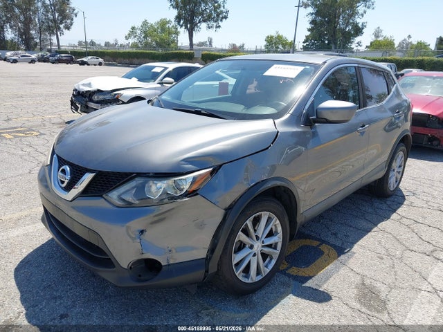 JN1BJ1CP8HW023140 Nissan Rogue Sport S