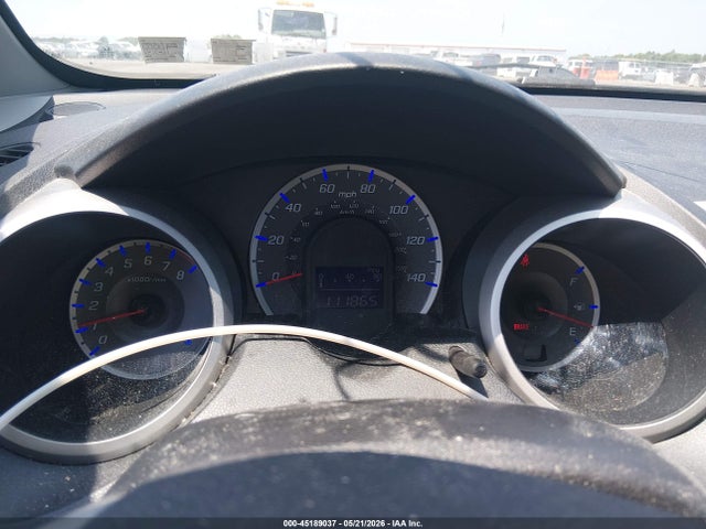 45189037 :رقم المزاد ، JHMGE8H66AS002458 vin ، 2010 Honda Fit Sport مزاد بيع