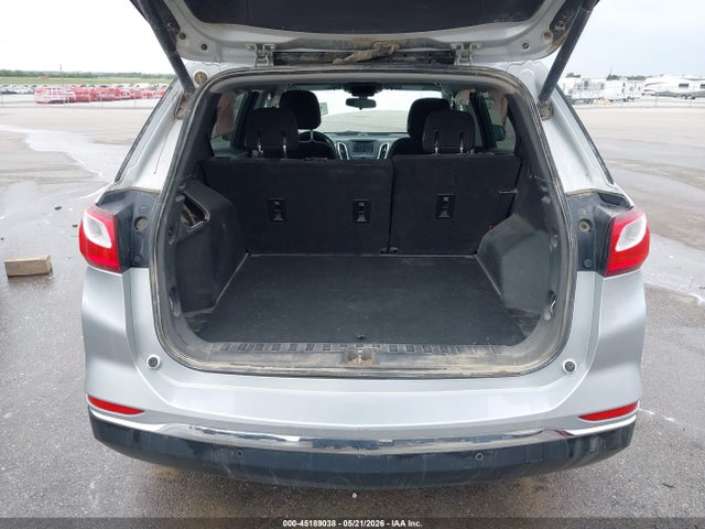 3GNAXKEV9KS558769 Chevrolet EQUINOX LT