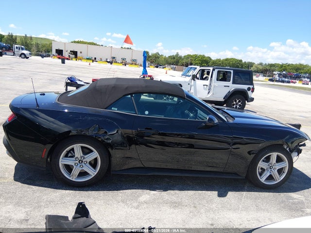 45189064 :رقم المزاد ، 1FAGP8UH9T5113760 vin ، 2026 Ford Mustang Ecoboost Premium مزاد بيع