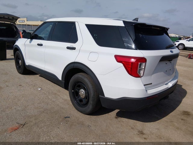 Ford Police Interceptor Utility 2023 1FM5K8AB0PGB11157 Image 3