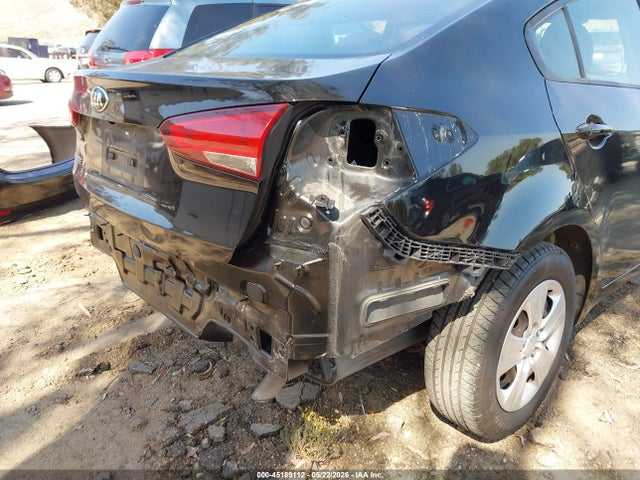 Продажа на аукционе авто 2017 Kia Forte Lx, vin: 3KPFL4A78HE075276, номер лота: 45189112