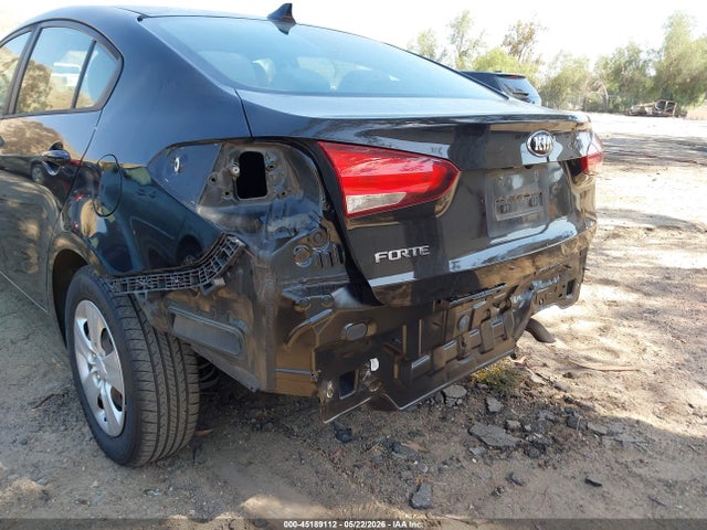 Продажа на аукционе авто 2017 Kia Forte Lx, vin: 3KPFL4A78HE075276, номер лота: 45189112