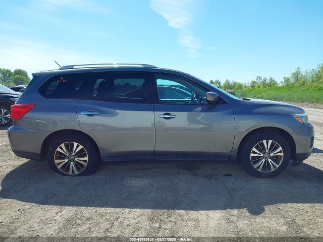 45189127 :رقم المزاد ، 5N1DR2MM7HC635061 vin ، 2017 Nissan Pathfinder Sl مزاد بيع