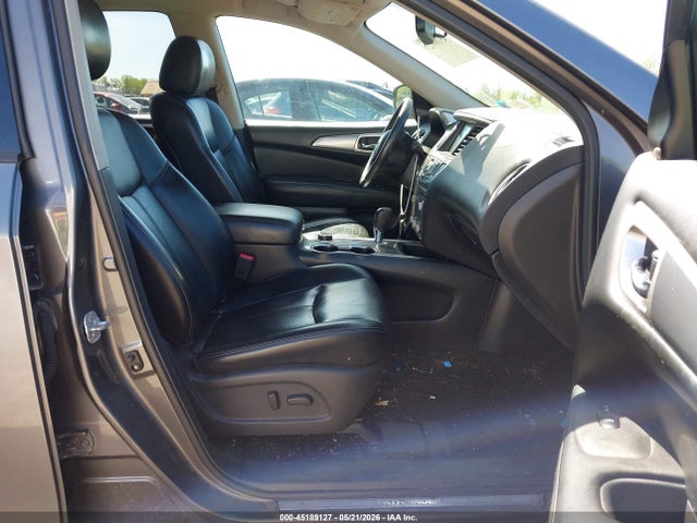 45189127 :رقم المزاد ، 5N1DR2MM7HC635061 vin ، 2017 Nissan Pathfinder Sl مزاد بيع