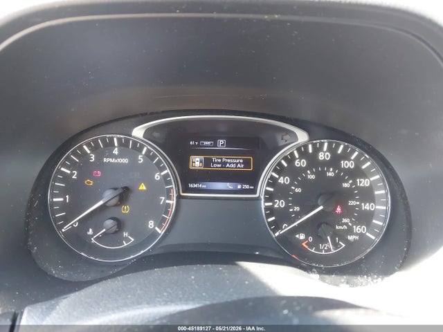 45189127 :رقم المزاد ، 5N1DR2MM7HC635061 vin ، 2017 Nissan Pathfinder Sl مزاد بيع