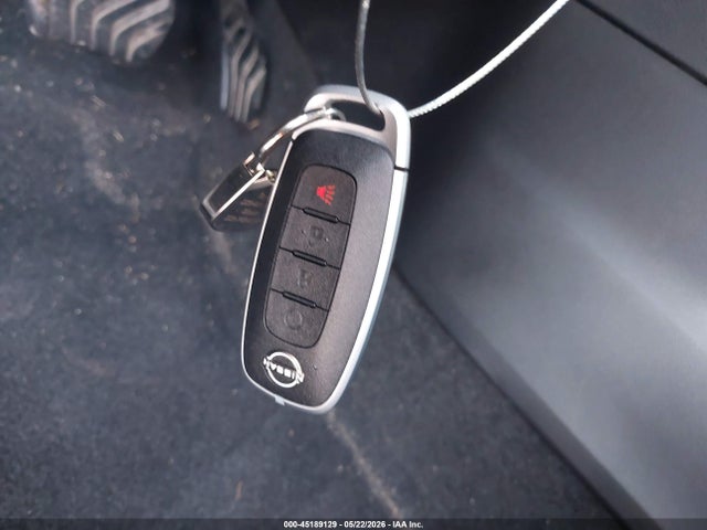 45189129 :رقم المزاد ، 5N1BT3BA2PC753377 vin ، 2023 Nissan Rogue Sv Fwd مزاد بيع