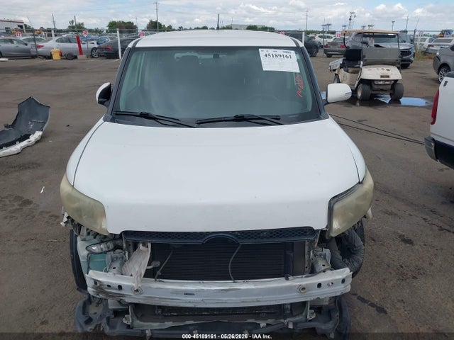 Scion XB 2014 JTLZE4FEXEJ056214 Image 12