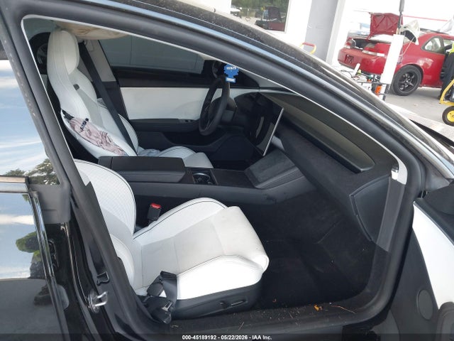 2025 Tesla Model 3 Performance All-wheel Drive მანქანა იყიდება აუქციონზე, vin: 5YJ3E1ET4SF028511, აუქციონის ნომერი: 45189192