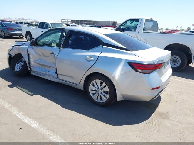 3N1AB8BV5MY257479 Nissan Sentra S Xtronic Cvt