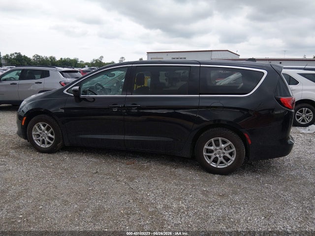 45189223 :رقم المزاد ، 2C4RC1CG6PR598236 vin ، 2023 Chrysler Voyager Lx مزاد بيع