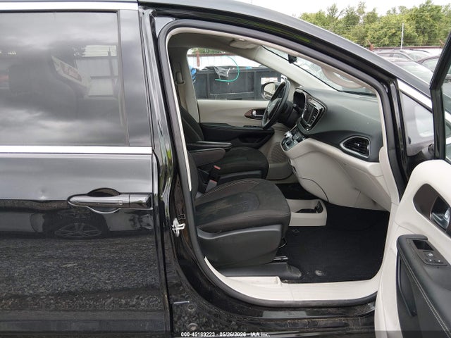 45189223 :رقم المزاد ، 2C4RC1CG6PR598236 vin ، 2023 Chrysler Voyager Lx مزاد بيع