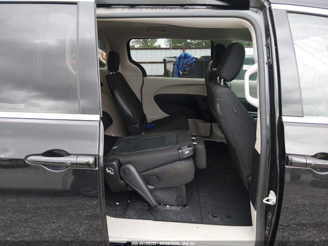 45189223 :رقم المزاد ، 2C4RC1CG6PR598236 vin ، 2023 Chrysler Voyager Lx مزاد بيع