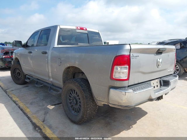 3C6UR5CLXMG654958 RAM 2500 Tradesman 4x4 6&#039;4 Box