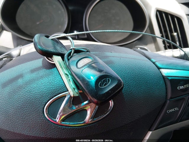 2013 Hyundai Veloster Base W/black მანქანა იყიდება აუქციონზე, vin: KMHTC6AD7DU167877, აუქციონის ნომერი: 45189234