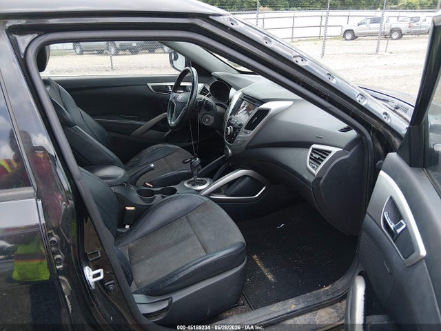 2013 Hyundai Veloster Base W/black მანქანა იყიდება აუქციონზე, vin: KMHTC6AD7DU167877, აუქციონის ნომერი: 45189234