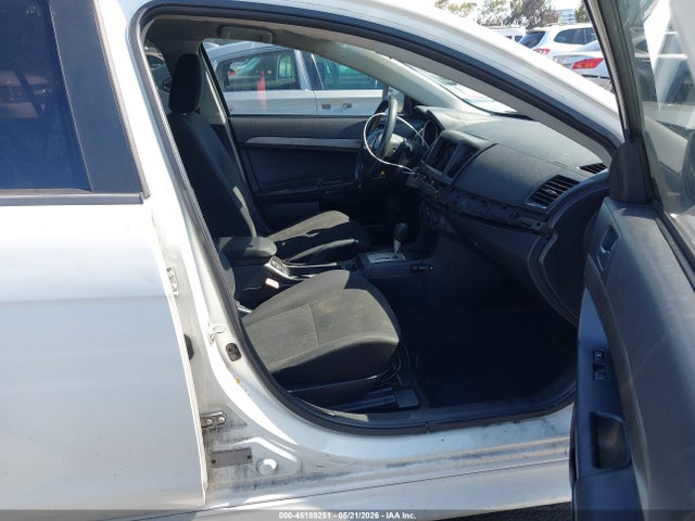 45189251 :رقم المزاد ، JA32U2FU4FU015135 vin ، 2015 Mitsubishi Lancer Es مزاد بيع