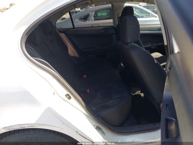 45189251 :رقم المزاد ، JA32U2FU4FU015135 vin ، 2015 Mitsubishi Lancer Es مزاد بيع