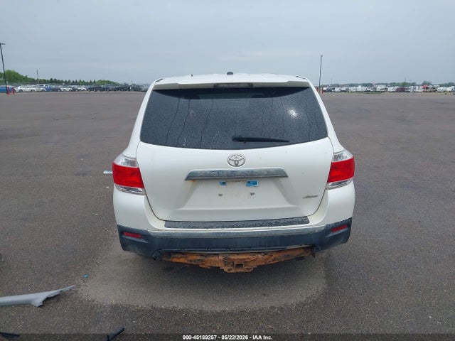 45189257 :رقم المزاد ، 5TDBK3EH8BS047506 vin ، 2011 Toyota Highlander Base V6 مزاد بيع