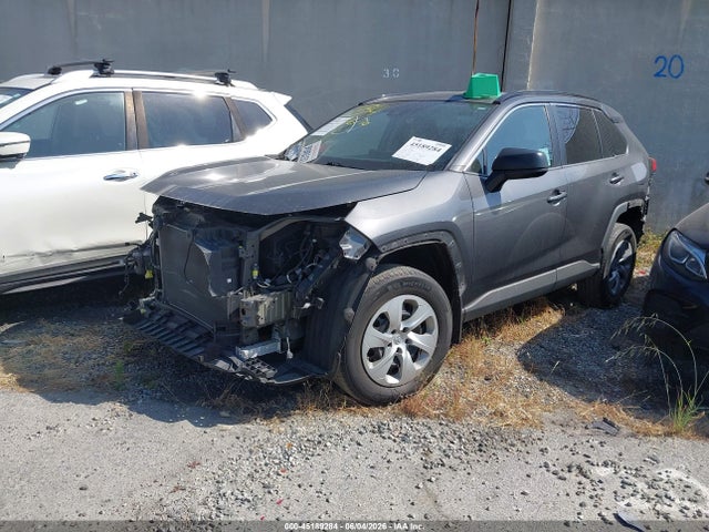 Продаж на аукціоні авто 2021 Toyota Rav4 Le, vin: 2T3H1RFV4MW122062, номер лоту: 45189284