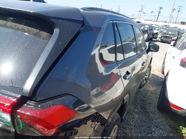 Продаж на аукціоні авто 2021 Toyota Rav4 Le, vin: 2T3H1RFV4MW122062, номер лоту: 45189284
