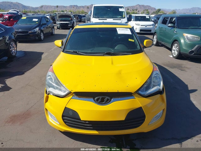2016 Hyundai Veloster მანქანა იყიდება აუქციონზე, vin: KMHTC6AD3GU254941, აუქციონის ნომერი: 45189285